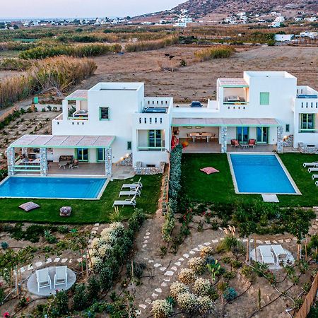 Plioni Villas & Suites ميكري فيغلا المظهر الخارجي الصورة
