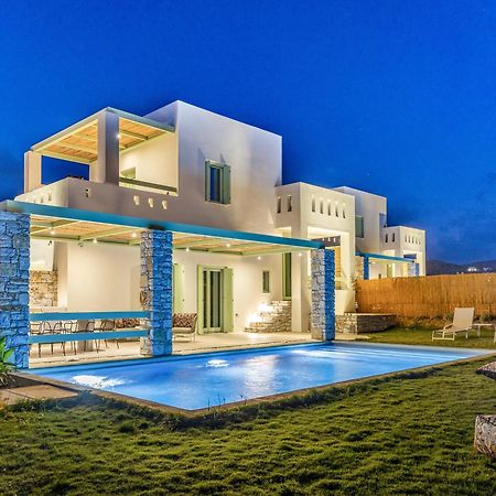 Plioni Villas & Suites ميكري فيغلا المظهر الخارجي الصورة