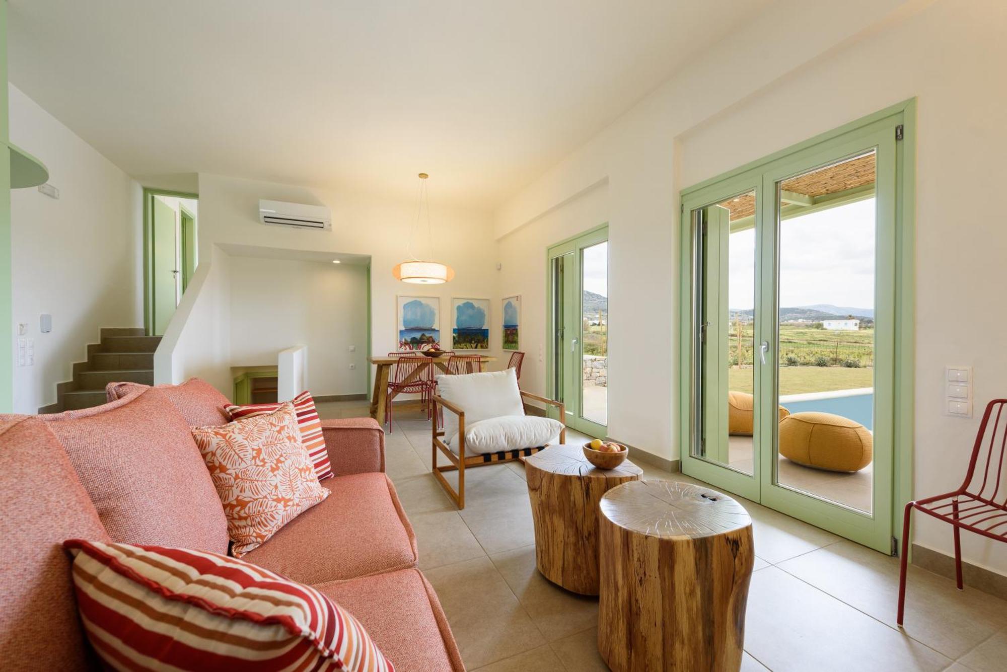 Plioni Villas & Suites ميكري فيغلا المظهر الخارجي الصورة