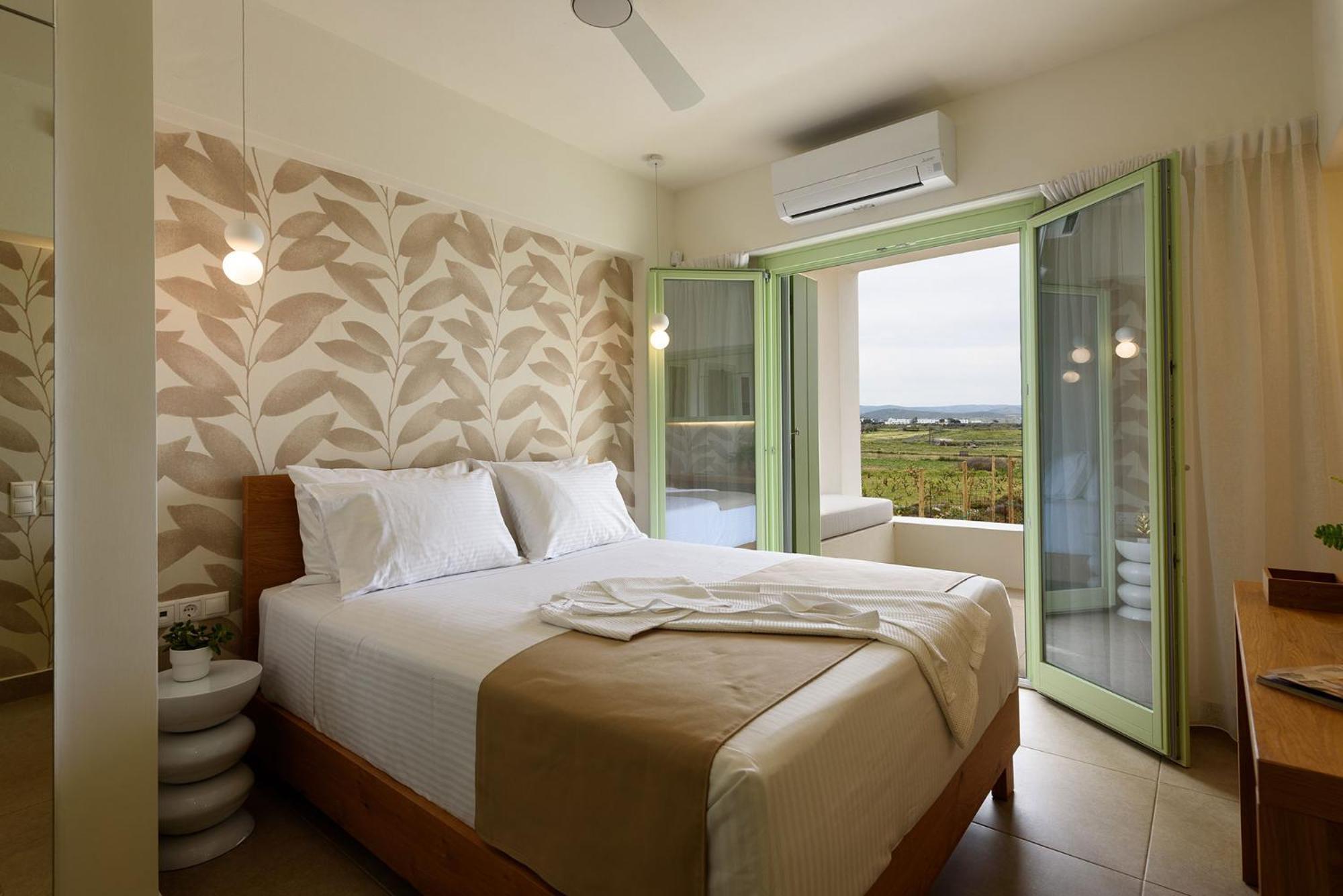 Plioni Villas & Suites ميكري فيغلا الغرفة الصورة