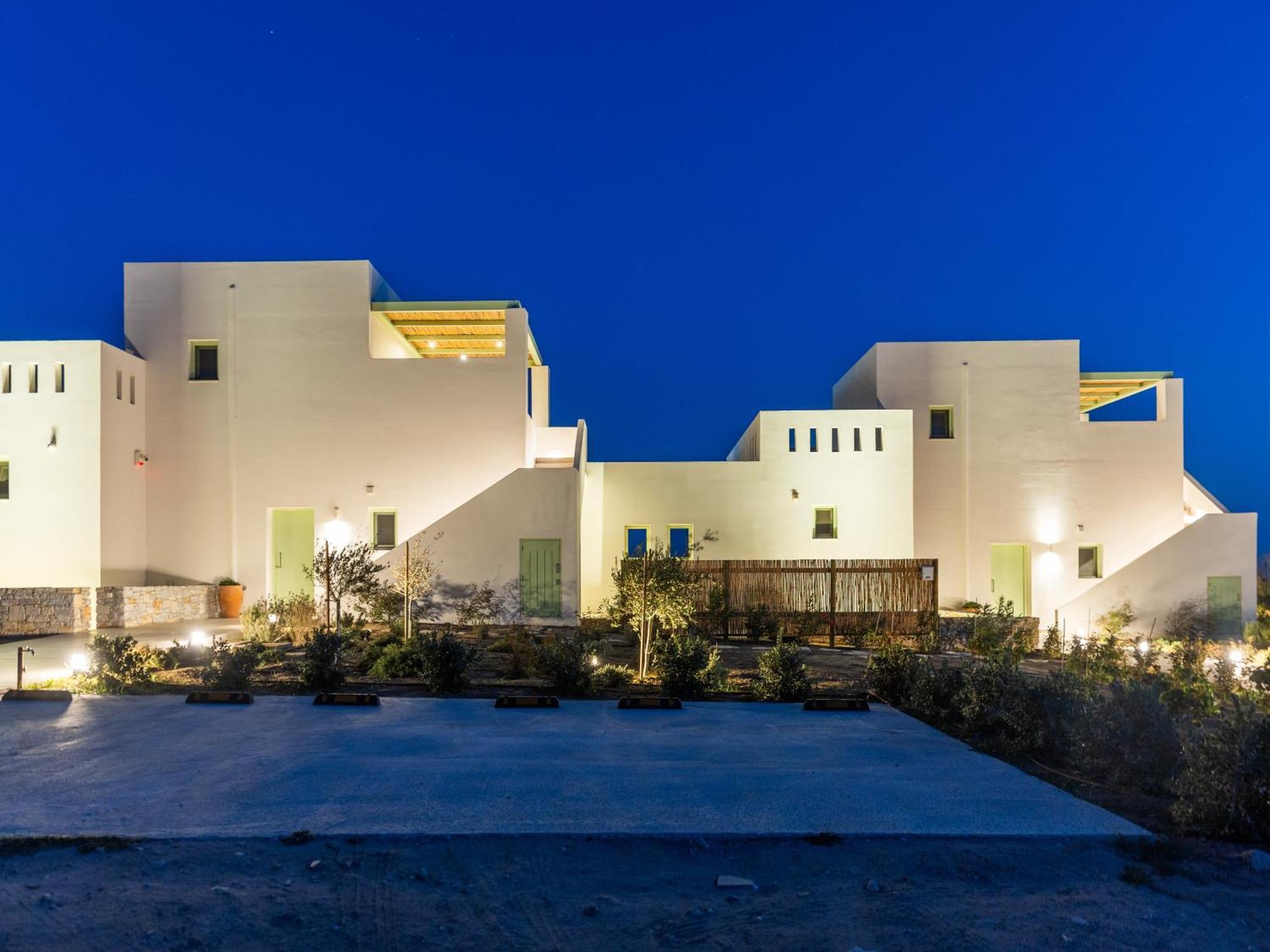 Plioni Villas & Suites ميكري فيغلا المظهر الخارجي الصورة