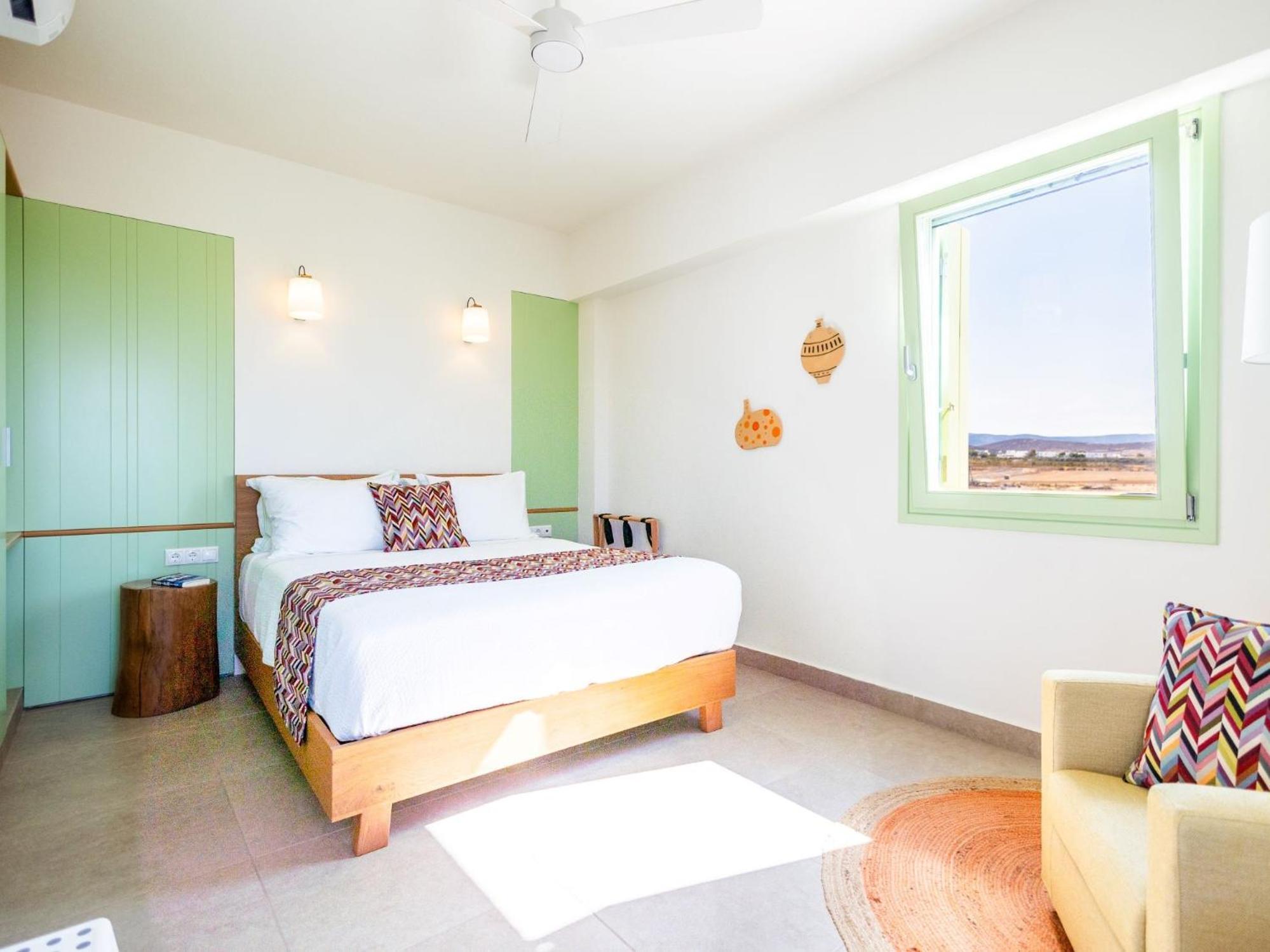 Plioni Villas & Suites ميكري فيغلا المظهر الخارجي الصورة